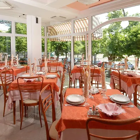 Corallo Мизано-Адриатико